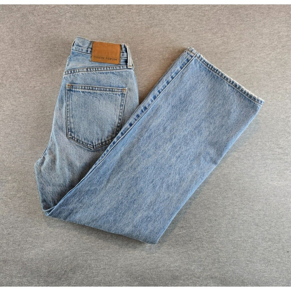 Denim Forum Women's size 25
The Farrah High Rise Wide Leg
Jeans Organic Cotton